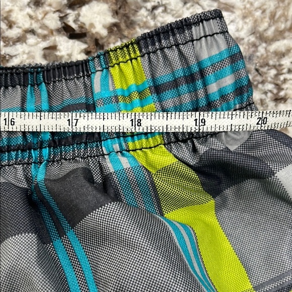 Kanu Surf Gray and Yellow Cargo Board Shorts/ Bathing Suit with Elastic Waist - Picture 7 of 9